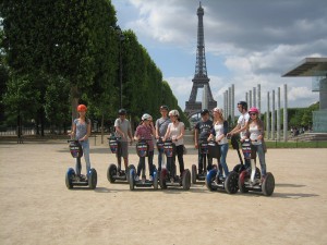Jugendliche erkundeten Paris auf dem Segway (Foto: CdJ Houilles)